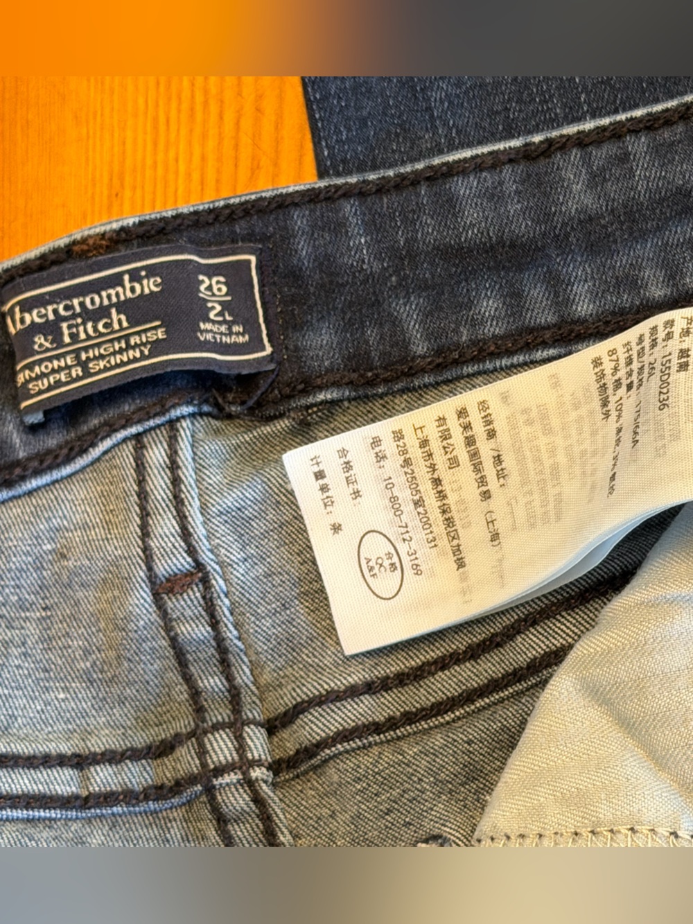 Abercrombie & Fitch Women's Dark Indigo Skinny Jeans - Picture 5 of 5